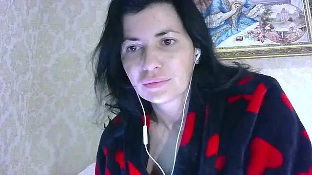 Snapshot of StunnigArt chatting on April 23, 2026, 1:23 am StunnigArt online show from April 23, 2026, 1:23 am