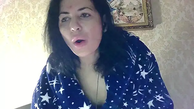 StunnigArt online show from January 8, 2026, 1:33 am