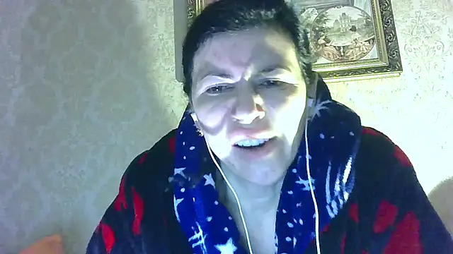 StunnigArt online show from December 16, 2025, 2:27 am