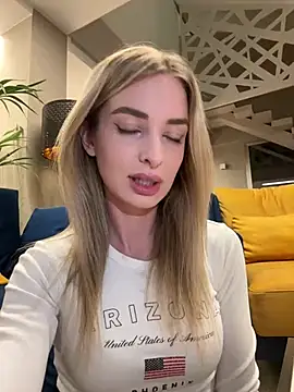 EvieEvans online show from January 14, 2025, 7:21 pm