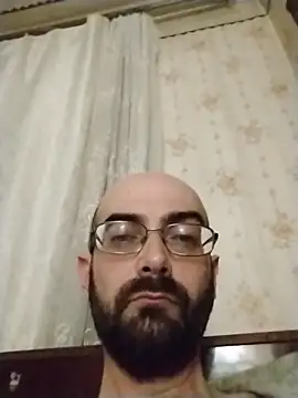 Snapshot of ArsenSavas chatting on April 19, 2026, 9:39 pm ArsenSavas online show from April 19, 2026, 9:39 pm