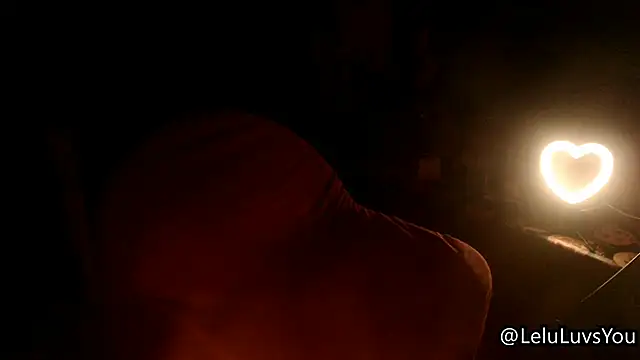 LeluLuvsYou online show from January 15, 2026, 9:12 am