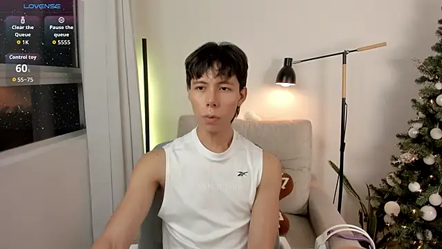 Snapshot of kim_lian21 chatting on December 19, 2025, 5:10 am kim lian21 online show from December 19, 2025, 5:10 am