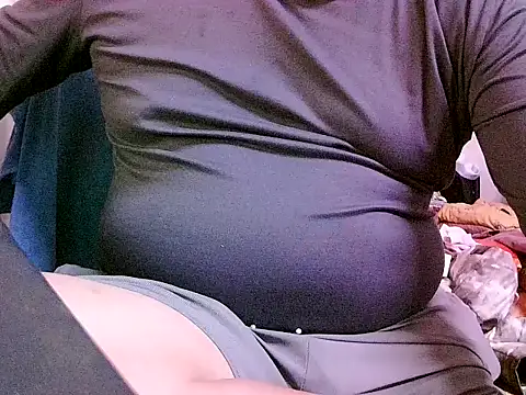 Snapshot of choan76 chatting on December 14, 2025, 8:42 am choan76 online show from December 14, 2025, 8:42 am