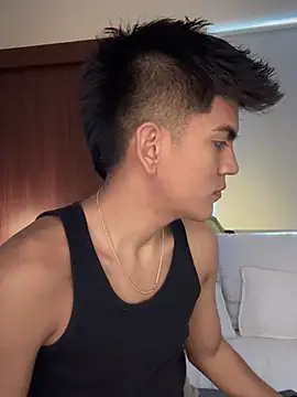 Snapshot of santiago_01 chatting on March 19, 2025, 1:07 pm santiago 01 online show from March 19, 2025, 1:07 pm