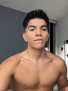 Snapshot of santiago_01 chatting on November 23, 2025, 12:31 am santiago 01 online show from November 23, 2025, 12:31 am