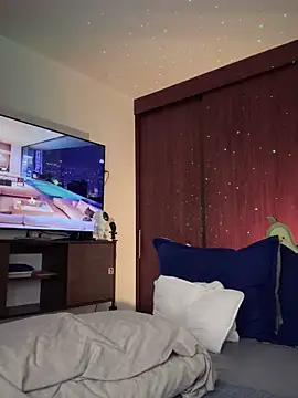 Snapshot of santiago_01 chatting on March 15, 2025, 12:04 am santiago 01 online show from March 15, 2025, 12:04 am