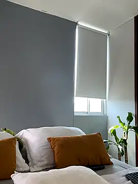 Snapshot of santiago_01 chatting on December 15, 2025, 7:52 pm santiago 01 online show from December 15, 2025, 7:52 pm