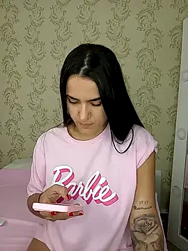 Snapshot of Bella_Fior chatting on January 6, 2026, 1:09 am Bella Fior online show from January 6, 2026, 1:09 am