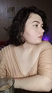 DenisHailey online show from November 8, 2025, 5:27 pm