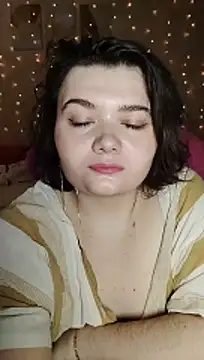 DenisHailey online show from November 16, 2025, 4:56 pm