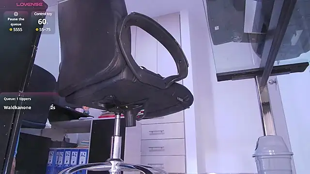 anastasia 2122 online show from February 7, 2025, 2:47 pm