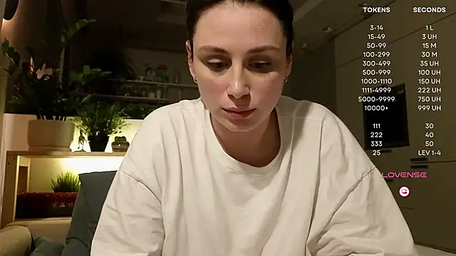 Snapshot of moon_deity_ chatting on January 10, 2025, 6:17 pm moon deity online show from January 10, 2025, 6:17 pm