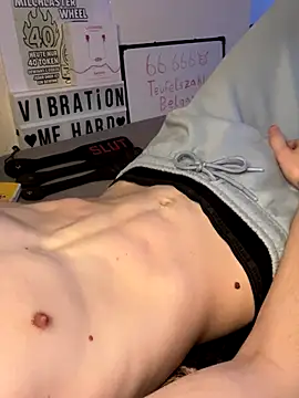 secret dream415 online show from November 1, 2025, 8:14 pm