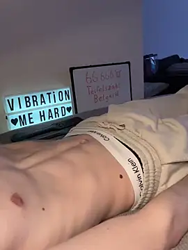 secret dream415 online show from March 23, 2026, 8:19 pm