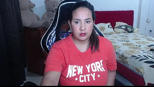 Snapshot of KathyHardcore69 chatting on October 31, 2025, 12:51 am KathyHardcore69 online show from October 31, 2025, 12:51 am