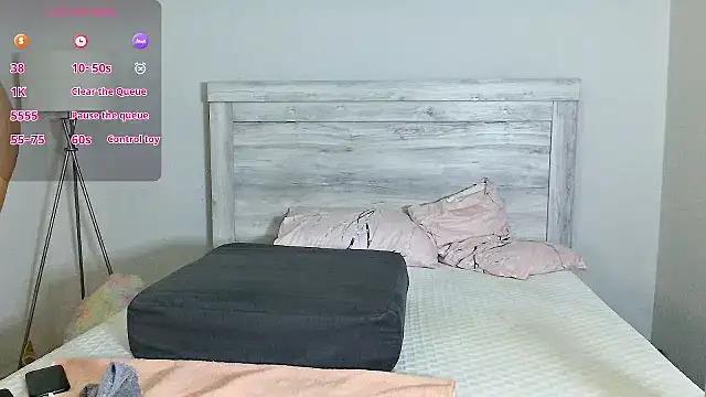 Carmen Cream online show from June 21, 2026, 2:28 am