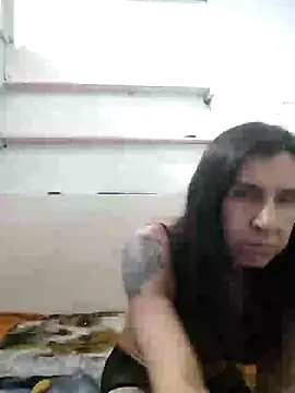 Snapshot of Cameron_puppy chatting on May 12, 2026, 4:31 am Cameron puppy online show from May 12, 2026, 4:31 am