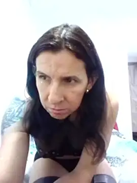 Snapshot of Cameron_puppy chatting on November 8, 2025, 1:42 am Cameron puppy online show from November 8, 2025, 1:42 am