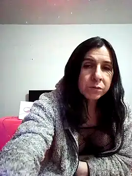 Snapshot of Cameron_puppy chatting on October 31, 2025, 7:27 am Cameron puppy online show from October 31, 2025, 7:27 am