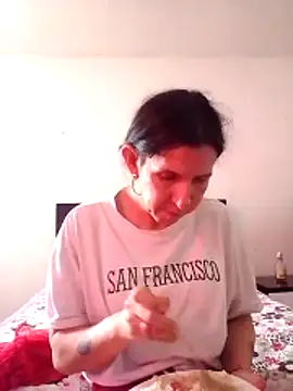 Snapshot of Cameron_puppy chatting on October 20, 2025, 8:31 pm Cameron puppy online show from October 20, 2025, 8:31 pm