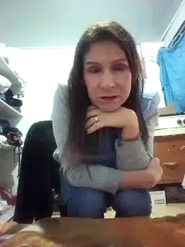 Snapshot of Cameron_puppy chatting on March 17, 2025, 9:24 pm Cameron puppy online show from March 17, 2025, 9:24 pm
