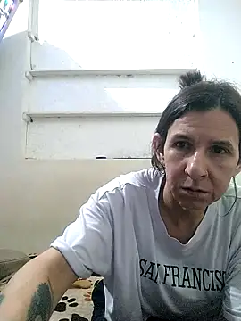 Snapshot of Cameron_puppy chatting on April 16, 2026, 11:00 am Cameron puppy online show from April 16, 2026, 11:00 am