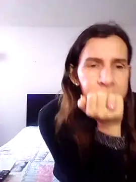 Snapshot of Cameron_puppy chatting on October 7, 2025, 6:42 pm Cameron puppy online show from October 7, 2025, 6:42 pm