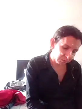Snapshot of Cameron_puppy chatting on October 13, 2025, 3:35 pm Cameron puppy online show from October 13, 2025, 3:35 pm