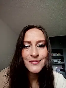 JadeHiilton online show from September 30, 2025, 7:20 pm