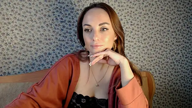 Snapshot of Tinadream20 chatting on January 22, 2025, 8:29 am Tinadream20 online show from January 22, 2025, 8:29 am