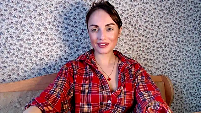 Snapshot of Tinadream20 chatting on April 9, 2026, 6:41 am Tinadream20 online show from April 9, 2026, 6:41 am