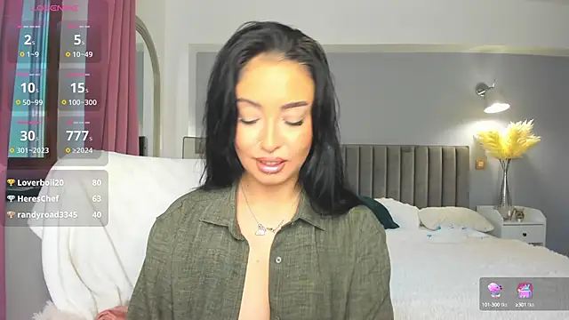 Snapshot of Awesome_Jolie chatting on October 14, 2025, 6:58 am Awesome Jolie online show from October 14, 2025, 6:58 am