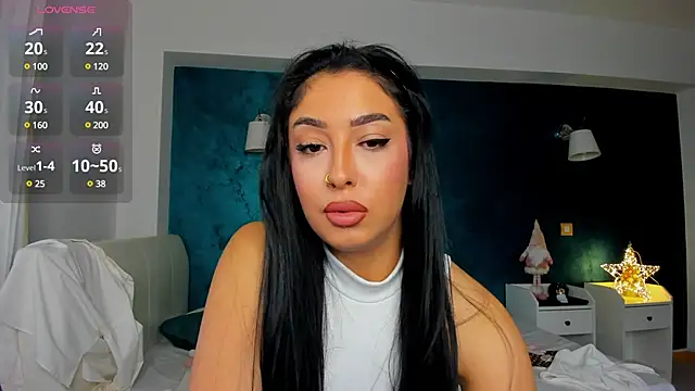 Snapshot of Awesome_Jolie chatting on March 18, 2025, 6:50 am Awesome Jolie online show from March 18, 2025, 6:50 am