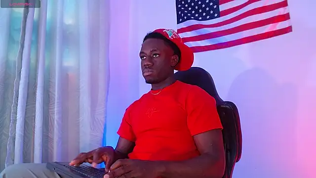 Snapshot of mike_wallace chatting on November 26, 2025, 7:47 pm mike wallace online show from November 26, 2025, 7:47 pm