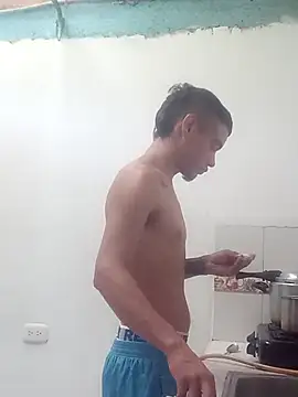 mailo bronw online show from March 11, 2026, 7:08 pm