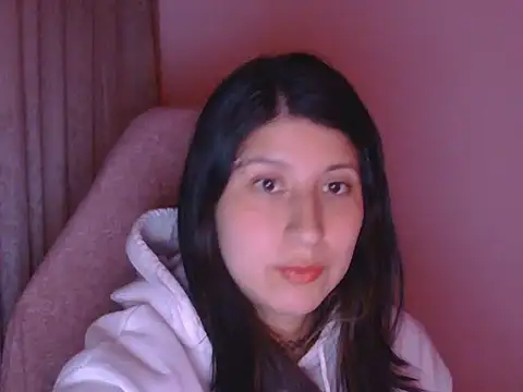 Snapshot of has_Zky chatting on May 20, 2026, 6:32 am has Zky online show from May 20, 2026, 6:32 am