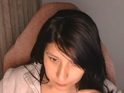 Snapshot of has_Zky chatting on June 13, 2026, 5:05 am has Zky online show from June 13, 2026, 5:05 am
