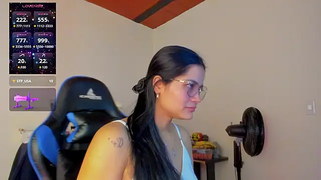 scarlet-kennedy98 online show from February 26, 2026, 9:59 pm