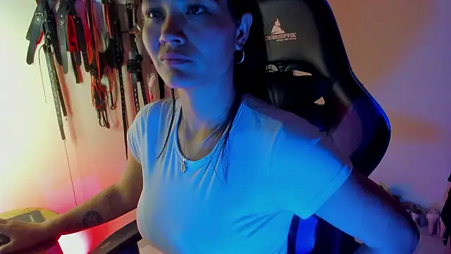 scarlet-kennedy98 online show from March 10, 2026, 10:14 pm