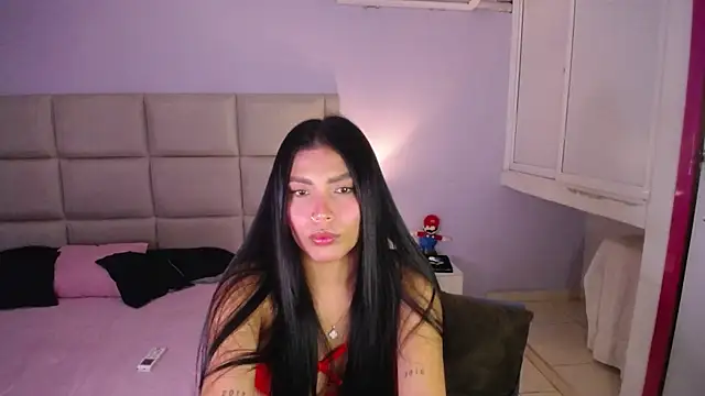 lia valentina online show from February 7, 2025, 3:23 am