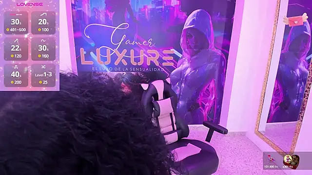 zoe martin4 online show from January 18, 2025, 8:30 pm