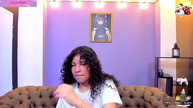 zoe martin4 online show from December 14, 2024, 8:18 pm