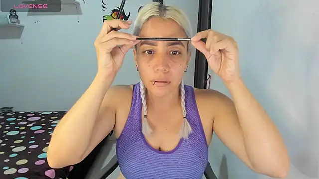 LuCKy JoK online show from November 8, 2025, 12:52 pm