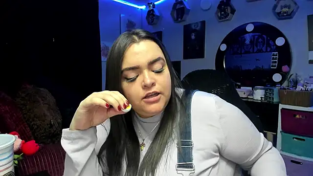 Snapshot of Luise_Meyrink chatting on March 31, 2026, 2:46 am Luise Meyrink online show from March 31, 2026, 2:46 am