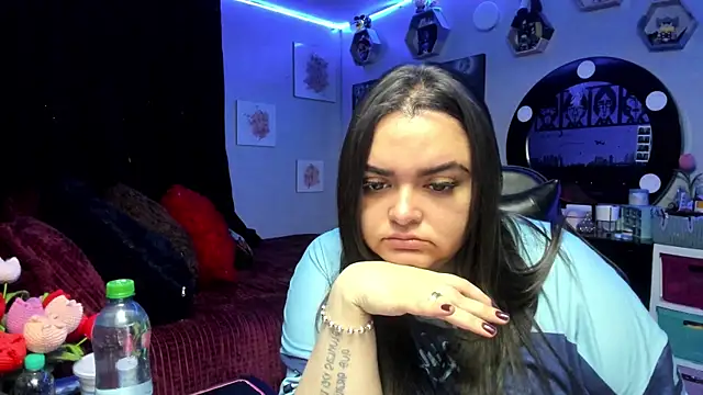 Snapshot of Luise_Meyrink chatting on March 15, 2026, 2:40 am Luise Meyrink online show from March 15, 2026, 2:40 am