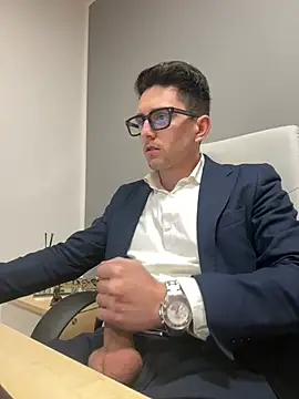 masterboss  online show from January 30, 2025, 12:37 pm