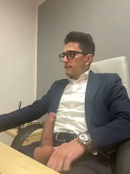 masterboss  online show from January 9, 2025, 12:52 pm