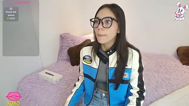 Snapshot of Maiaa_evans chatting on April 2, 2026, 2:30 am Maiaa evans online show from April 2, 2026, 2:30 am