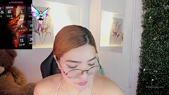 Snapshot of Abby_Mae_ chatting on November 10, 2025, 8:25 pm Abby Mae online show from November 10, 2025, 8:25 pm